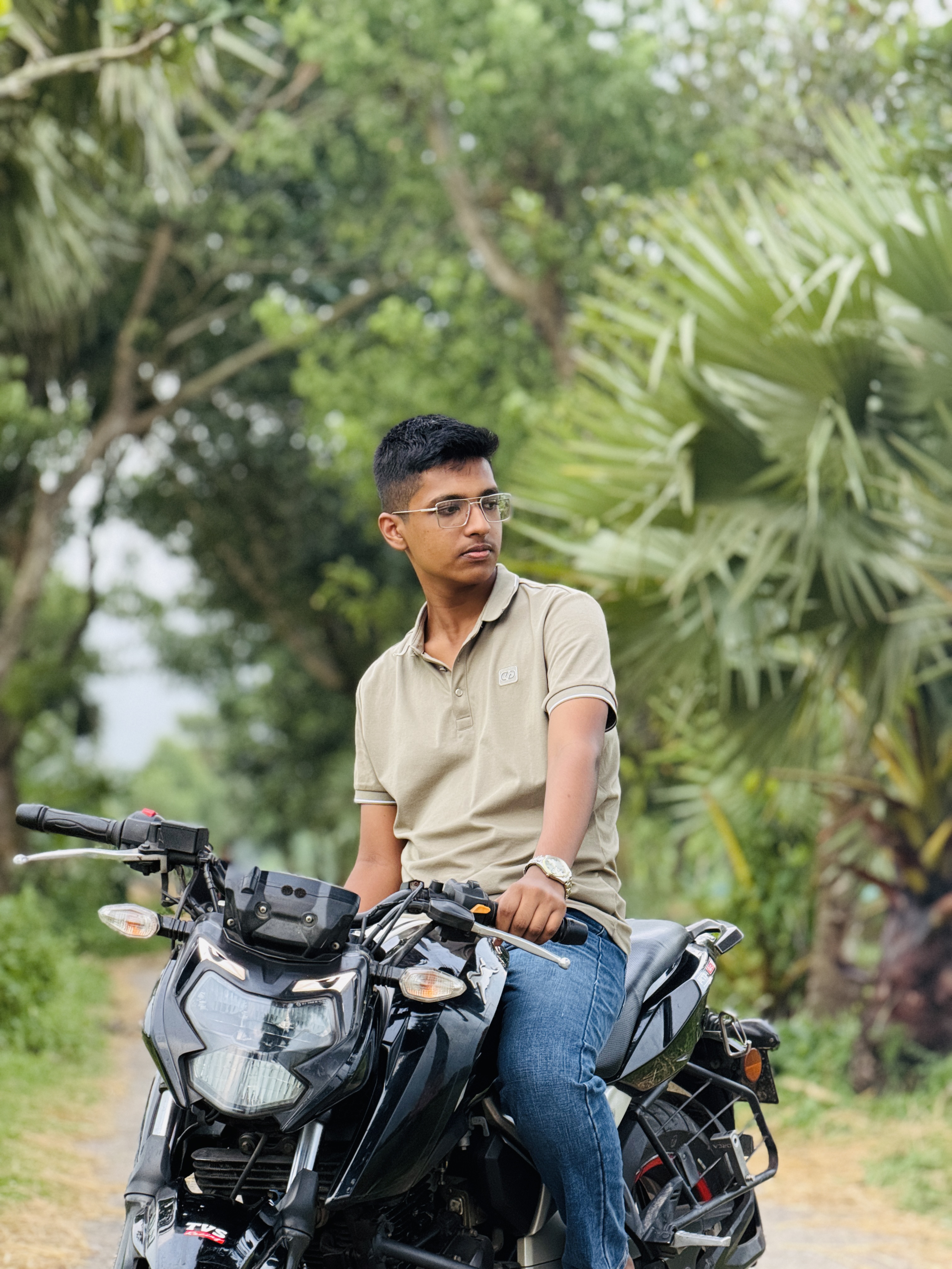 M D Jahid